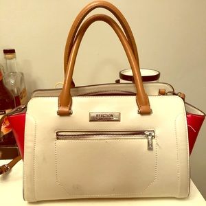 Reaction Kenneth Cole Purse